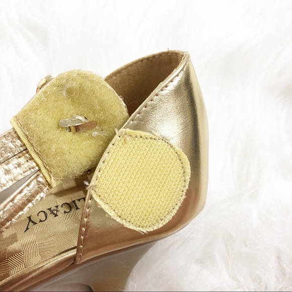 Delicacy | Gold Rhinestone Heels - Picture 5 of 6